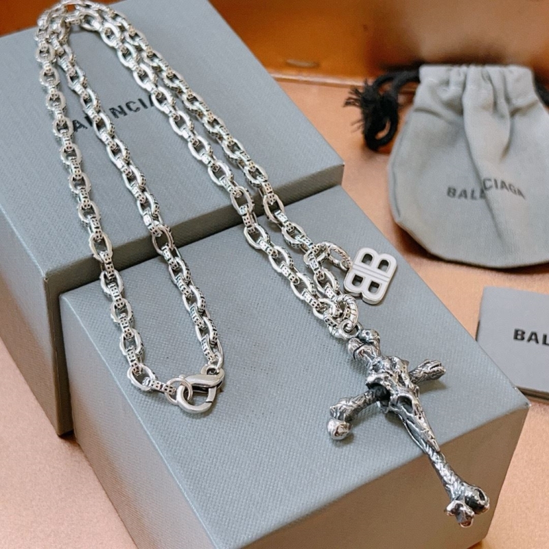 Ba1en*iaga necklaces